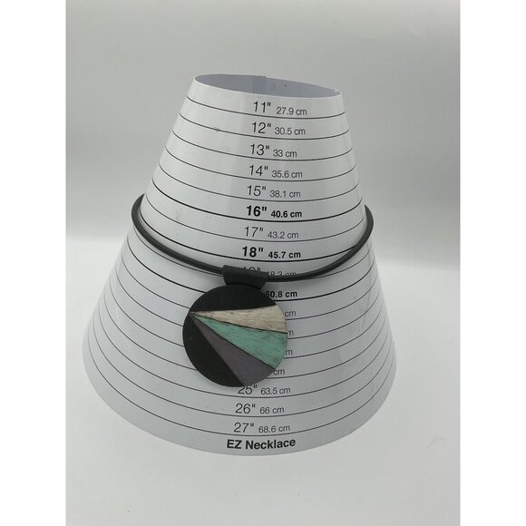 Black Rubber Necklace With Geometric Pendant - Picture 4 of 4